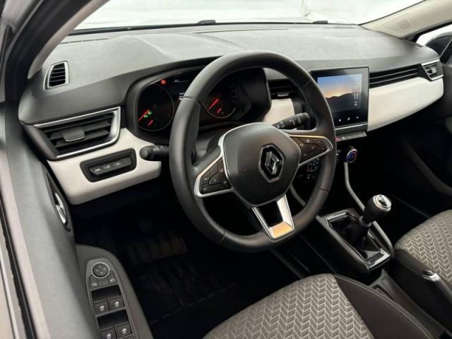 Renault Clio image 1