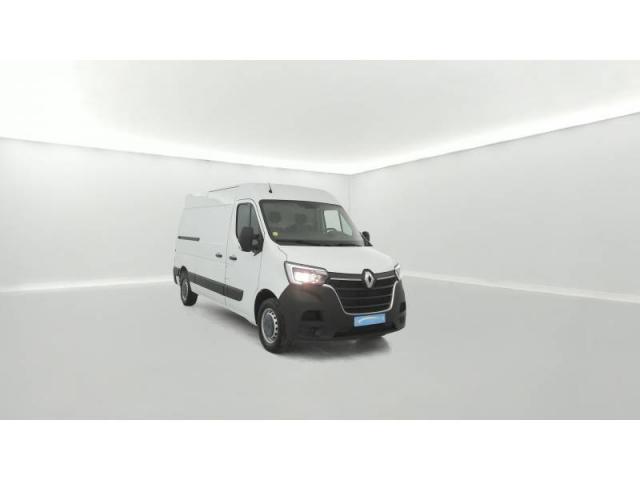 Renault Master image 2