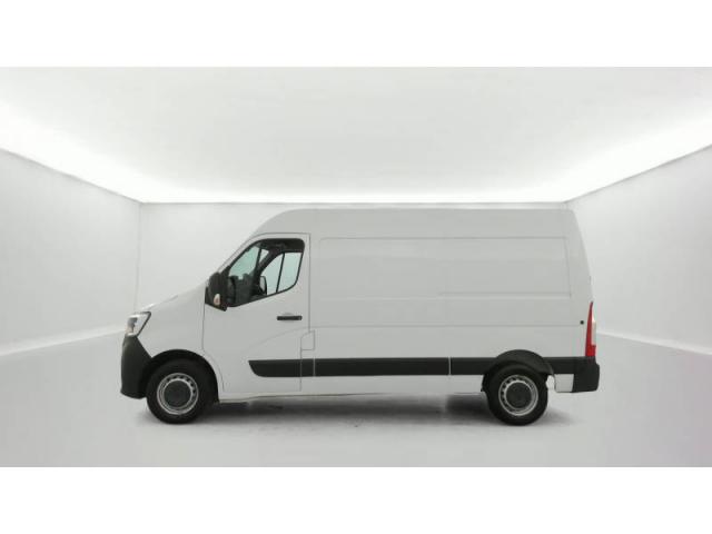 Renault Master image 1