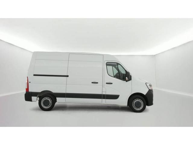 Renault Master image 2