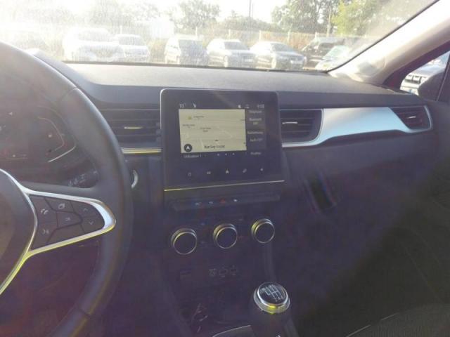 Renault Captur image 2