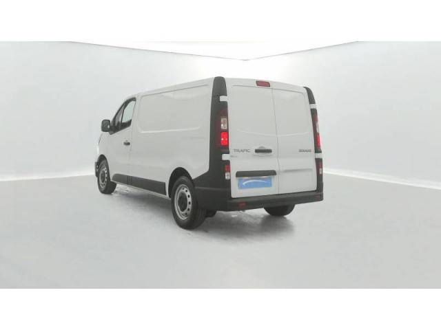 Renault Trafic image 2