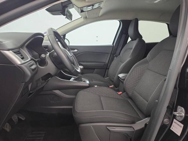 Renault Captur image 1