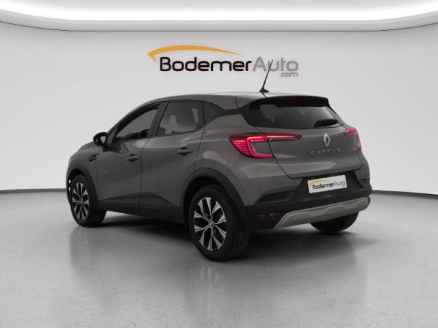 Renault Captur image 3