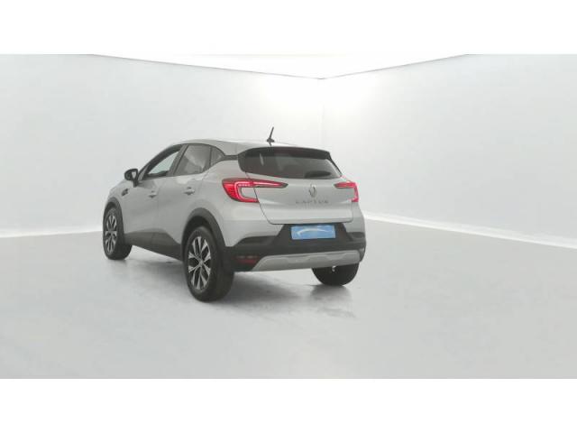 Renault Captur image 2