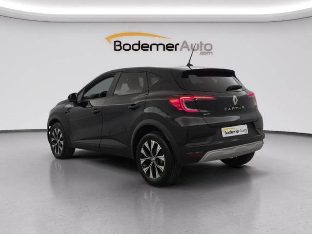 Renault Captur image 2