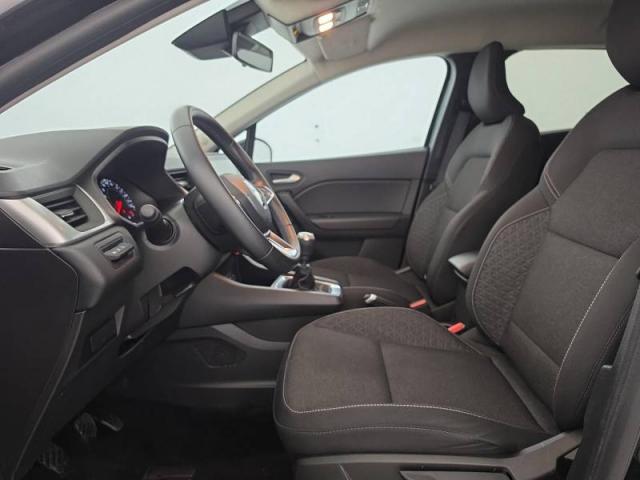 Renault Captur image 9
