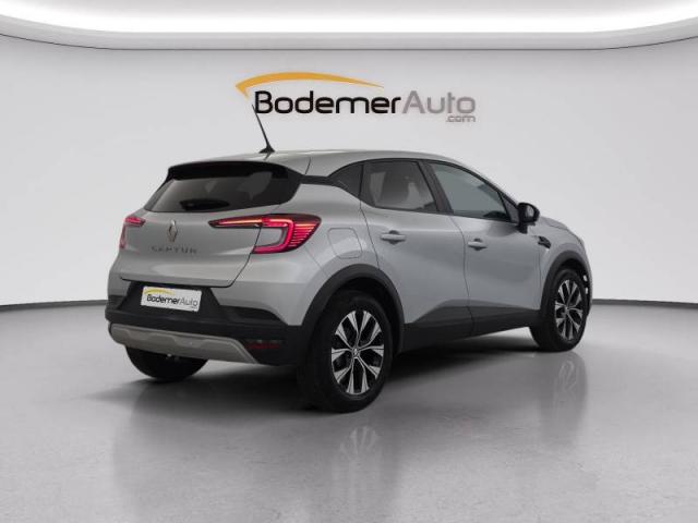 Renault Captur image 6