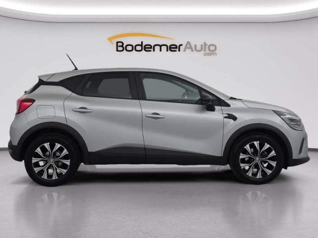Renault Captur image 8