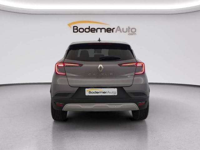 Renault Captur image 1