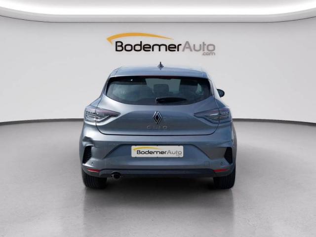 Renault Clio image 2