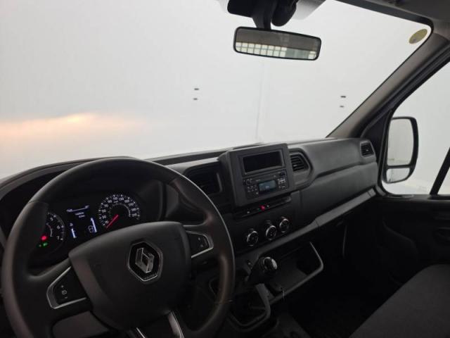 Renault Master image 4
