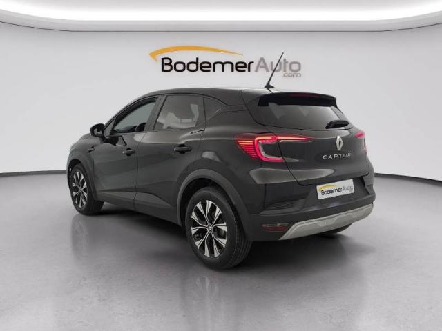 Renault Captur image 1