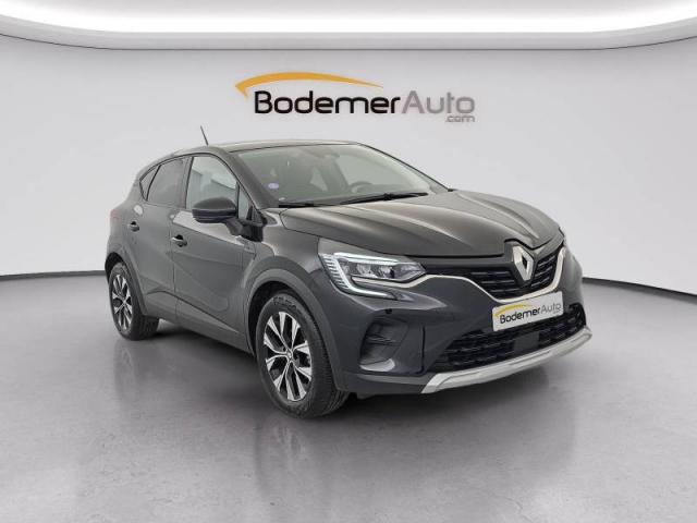 Renault Captur image 2