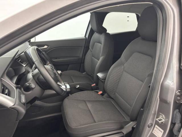 Renault Captur image 6