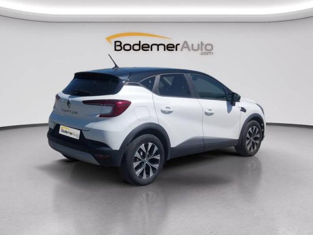 Renault Captur image 6