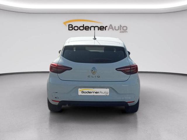 Renault Clio image 2