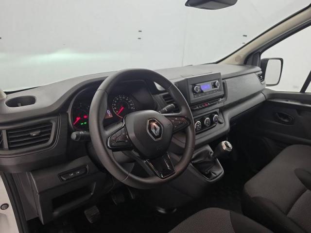 Renault Trafic image 4