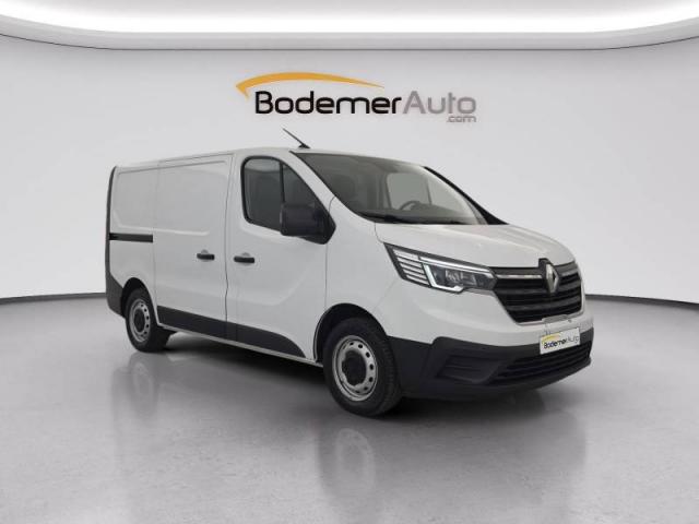 Renault Trafic image 3