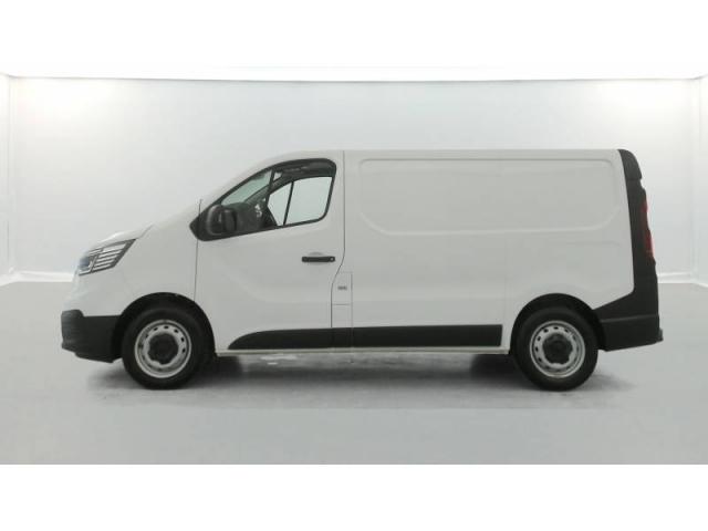 Renault Trafic image 8