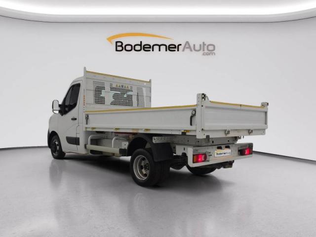 Renault Master image 2