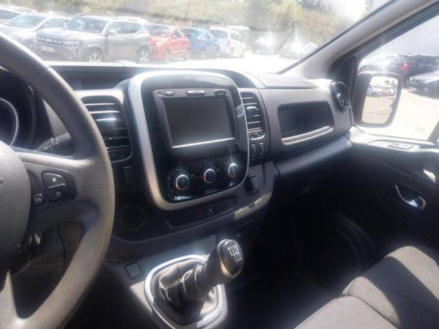 Renault Trafic image 9