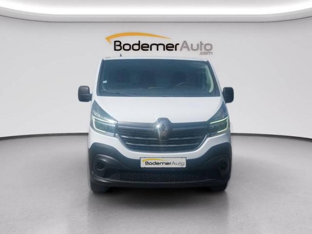 Renault Trafic image 2