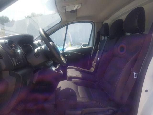 Renault Trafic image 5