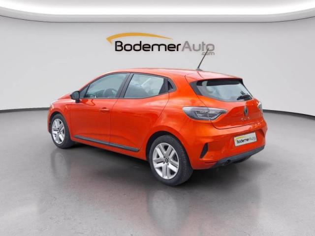 Renault Clio image 9