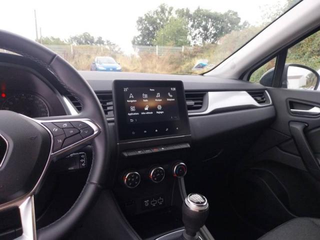 Renault Captur image 9