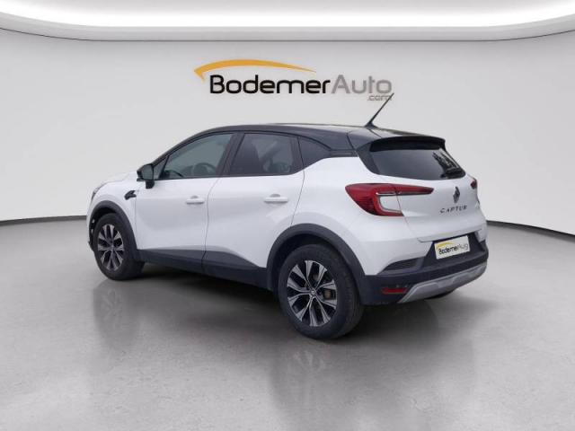 Renault Captur image 2