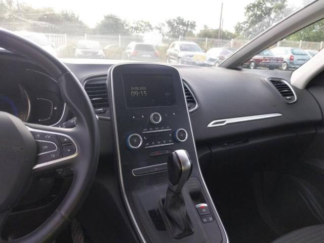 Renault Grand Scénic image 6