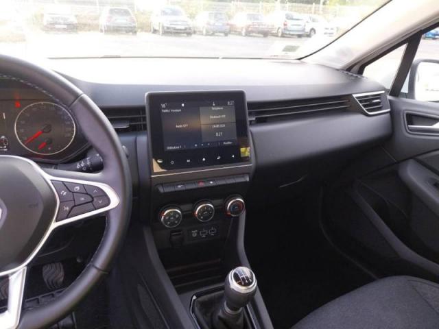 Renault Clio image 9