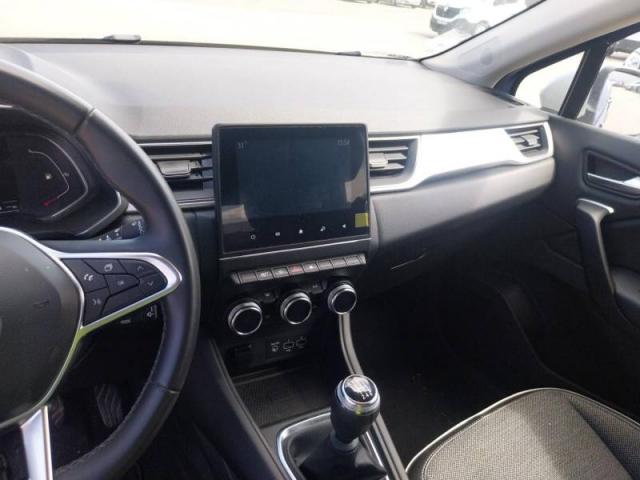 Renault Captur image 1