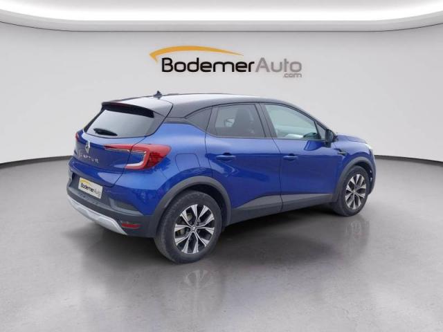 Renault Captur image 2