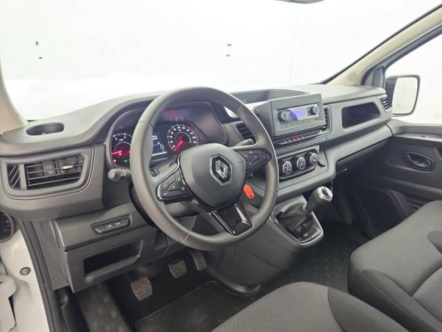 Renault Trafic image 7