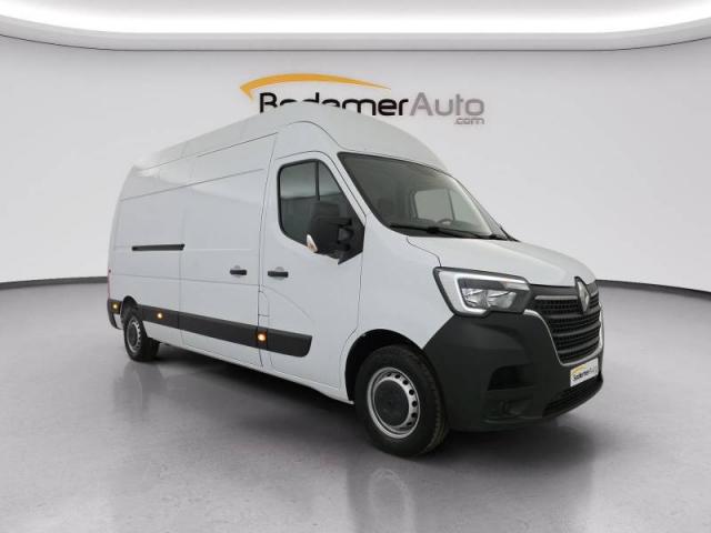Renault Master image 2
