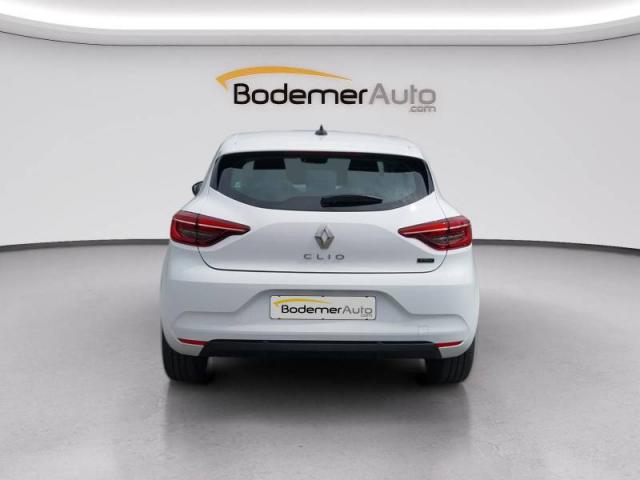Renault Clio image 9