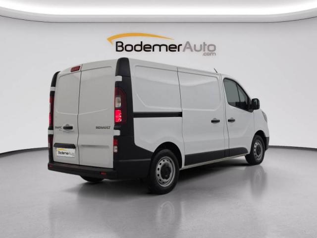 Renault Trafic image 7