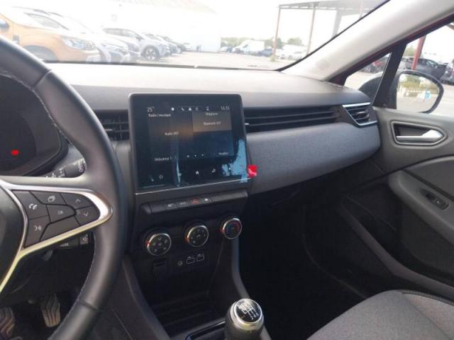 Renault Clio image 1
