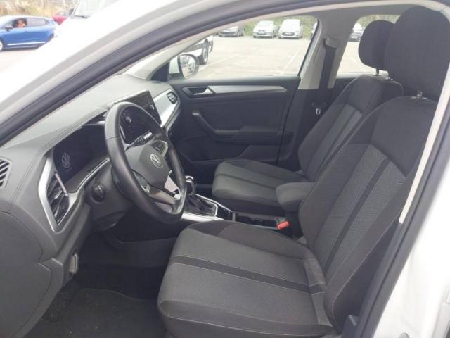 Volkswagen T-Roc image 2