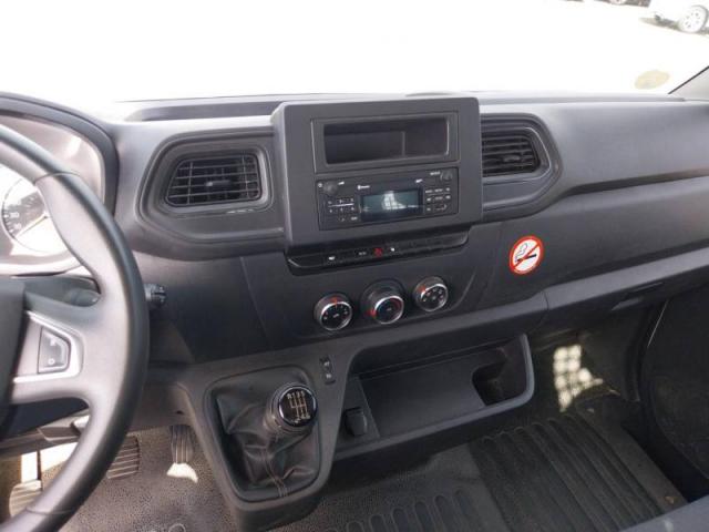 Renault Master image 4