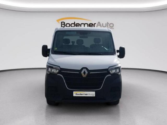 Renault Master image 2