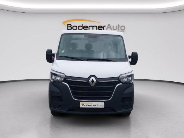 Renault Master image 2