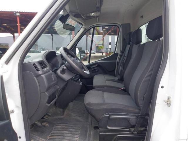 Renault Master image 6