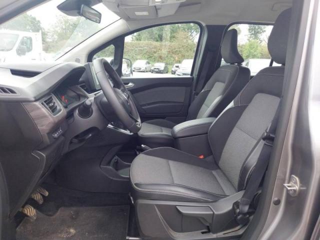 Renault Kangoo image 7
