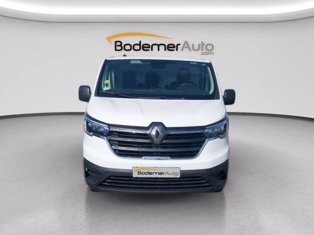 Renault Trafic image 3