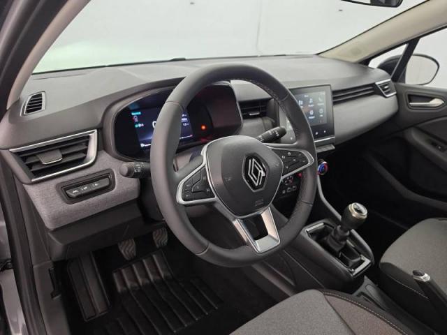 Renault Clio image 2