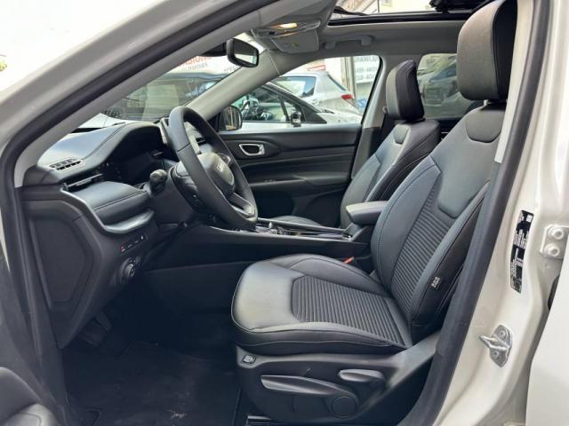 Jeep Compass image 7
