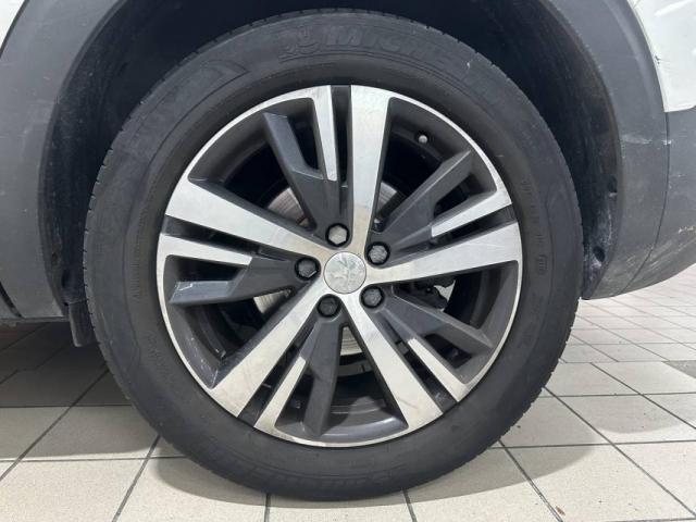 Peugeot 5008 image 3